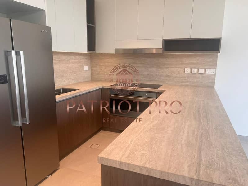 5 KITCHEN FR. jpg