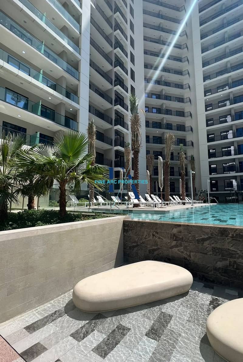 PRIME LOCATION/ BEST PRICE/ IMMEDIATELY AVAILABLE