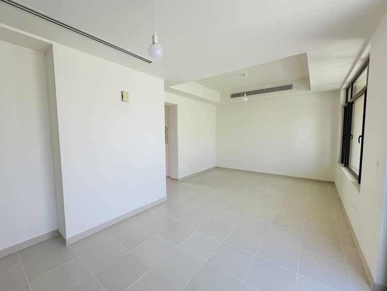 3 MASTER'S BEDROOM. jpg