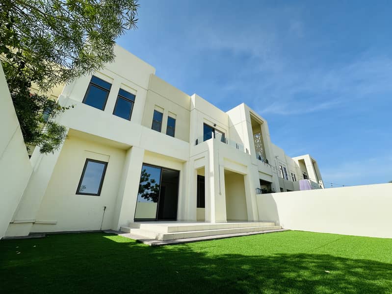 8 BACK SIDE VIEW. jpg