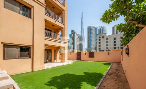 1 Bedroom Flat for Sale in Downtown Dubai, Dubai - Unique 1BR+Garden | Corner Layout | Burj View