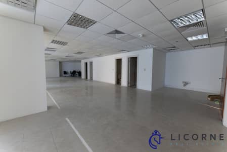 Office for Rent in Sheikh Zayed Road, Dubai - DSC04395-Enhanced-NR. jpg