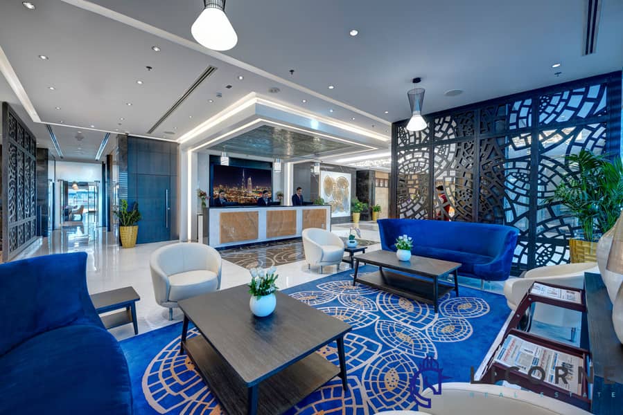 9 Lounge. . jpg