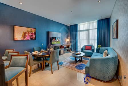 1 Спальня Апартамент в аренду в Бизнес Бей, Дубай - 1+BR+-+Canal+Living+area. jpg