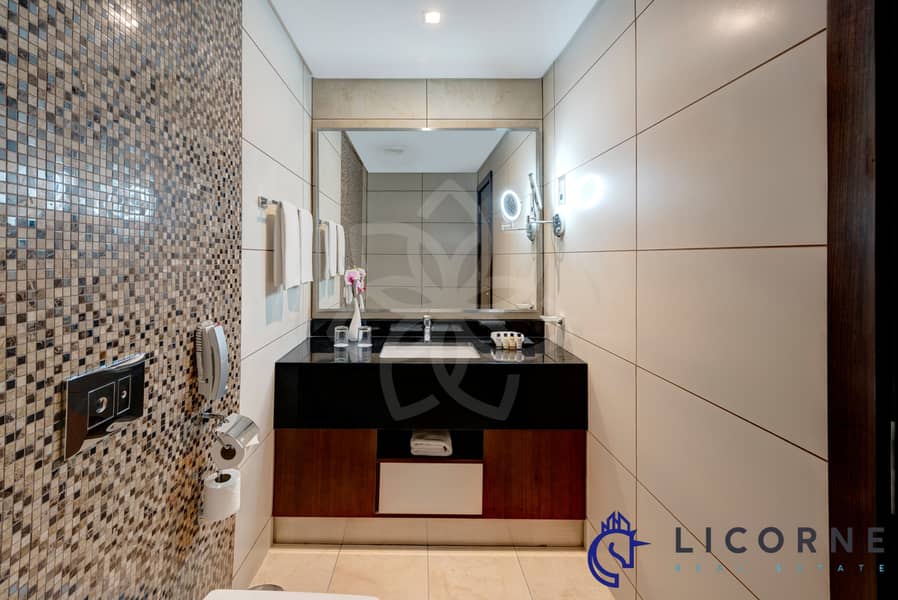 8 1+BR+Guest+Bathroom;. jpg