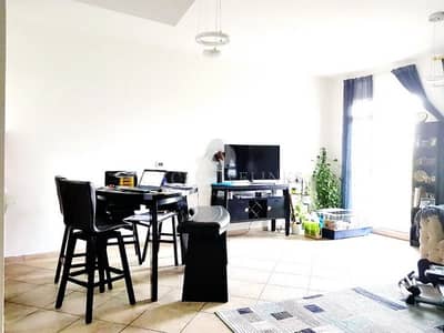 Large 2 Bed Overlooking a Beautiful Garden Large 2 Bed Overlooking a Beautiful Garden
