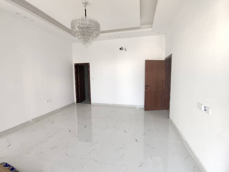 9 89aed6c3-3760-4bfc-8eed-2d91d7c438dd. jpg