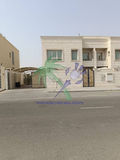 فیلا 5 غرف نوم للايجار في حوشي، الشارقة - WhatsApp Image 2025-07-17 at 2.05. 52 PM (1). jpeg