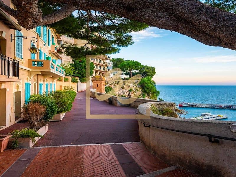 6 Lagoons_Nice. pdf-image-003. jpg