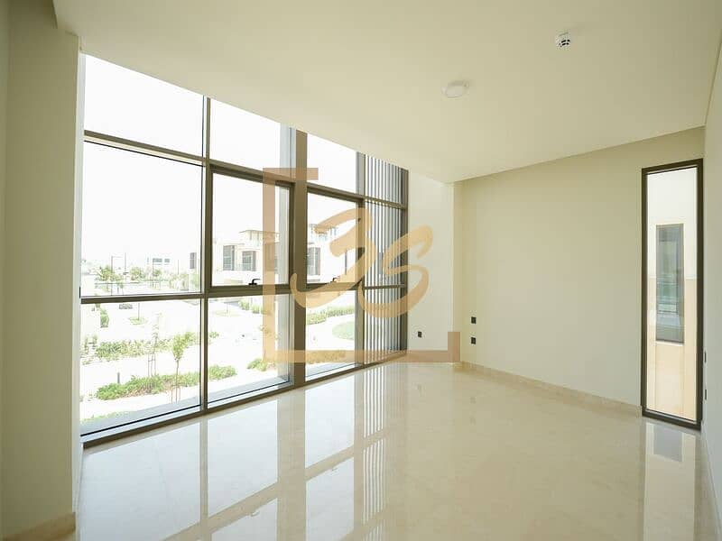 18 16887c87-d148-42bd-bcaf-9987b4233226. jpg
