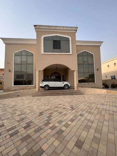 7 Bedroom Villa for Sale in Al Rahmaniya, Sharjah - 6f649d95-41b0-4c20-806f-bcf2dc970f80. jpg