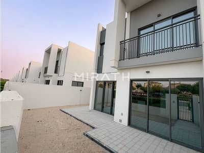 تاون هاوس 3 غرف نوم للايجار في دبي لاند، دبي - outdoor. jpg