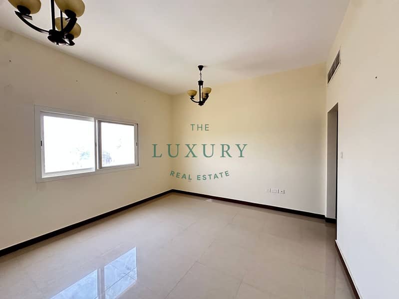 10 Independent_Villa-Private_Garden-Prime_Location-12. jpg