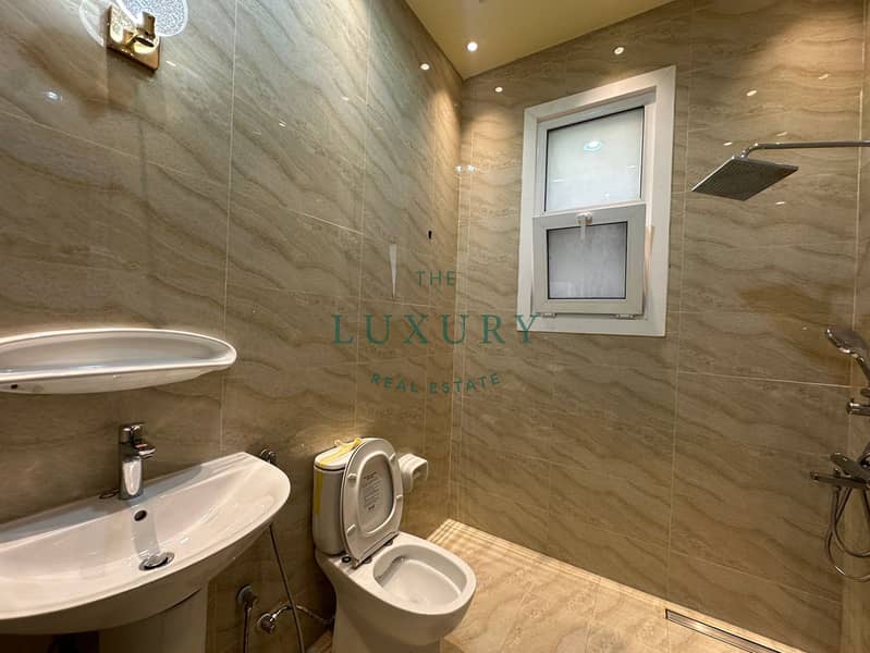 12 Brand_New___Private_Pool___Prime_Location-7. jpg
