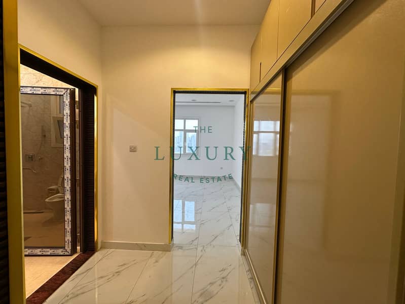 14 Brand_New___Private_Pool___Prime_Location-19. jpg