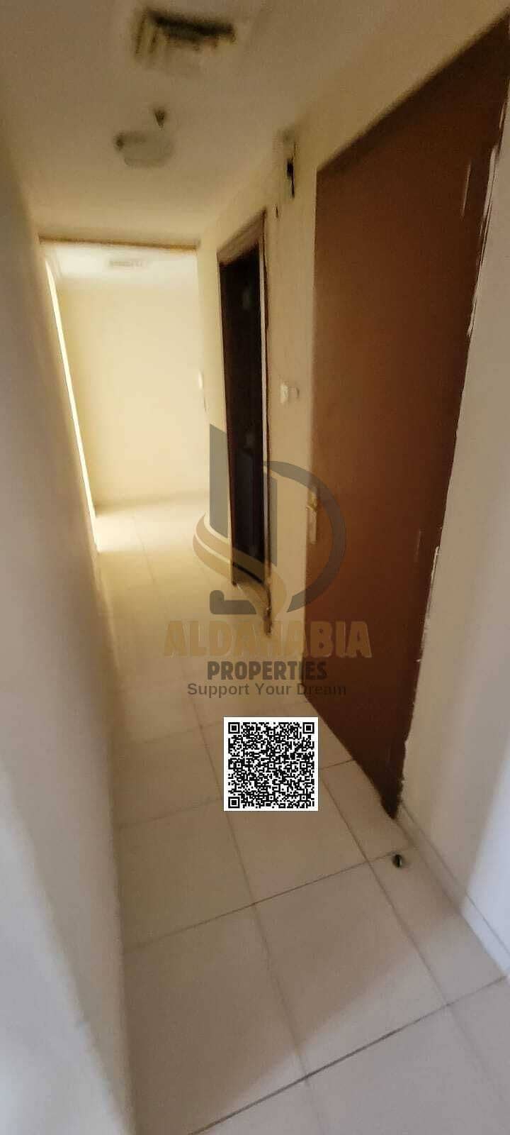 12 bcb416d7-29d7-48f3-9b44-e64643875940. jpg
