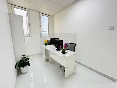 مکتب  للايجار في ديرة، دبي - 3703f028-5d98-41fd-b5fd-fedb27750e55. jpg