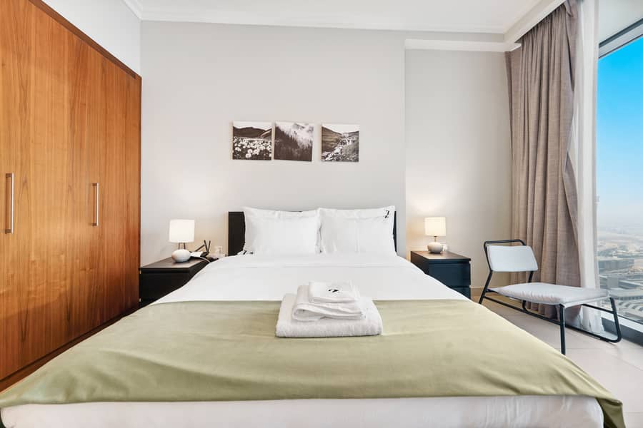 6 Spacious bedroom 1b. jpg