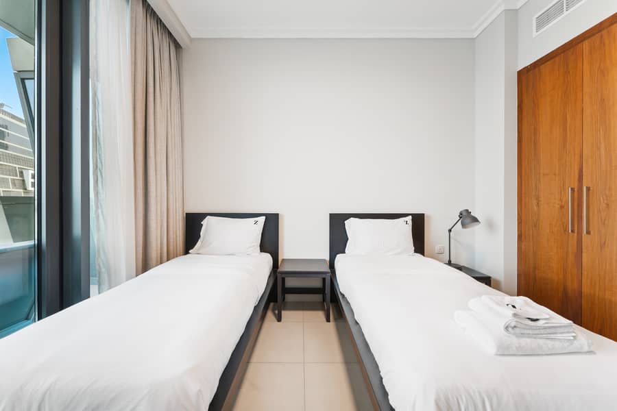 7 Twin bed 1. jpg
