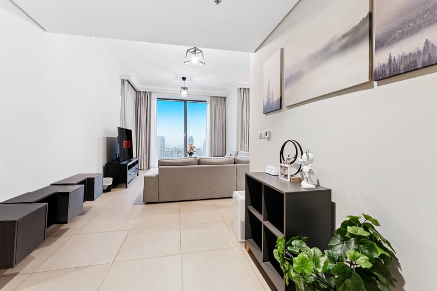 23 Living area. jpg