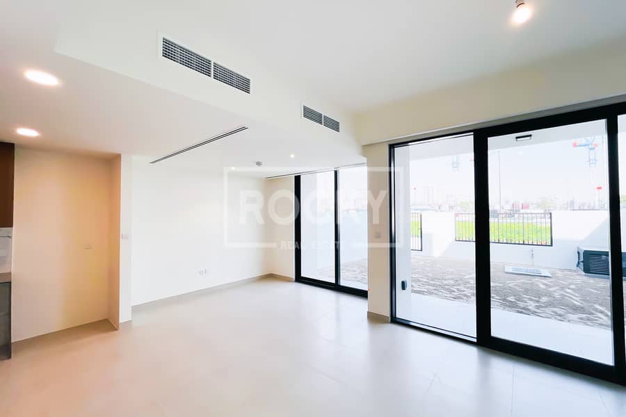 Вилла в Таун Сквер，Маха Таунхаусы, 3 cпальни, 165000 AED - 12256958