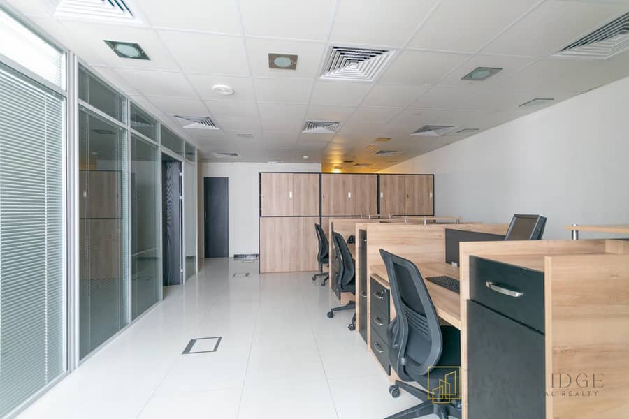 位于芭莎综合社区(Tecom),格罗夫纳商务大厦 的写字楼 1950000 AED - 12257326 位于芭莎综合社区(Tecom),格罗夫纳商务大厦 的写字楼 1950000 AED - 12257326
