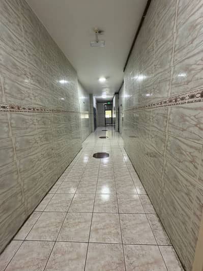 阿尔马贾兹， 夏尔迦 3 卧室单位待租 - IMG-20250714-WA0261. jpg