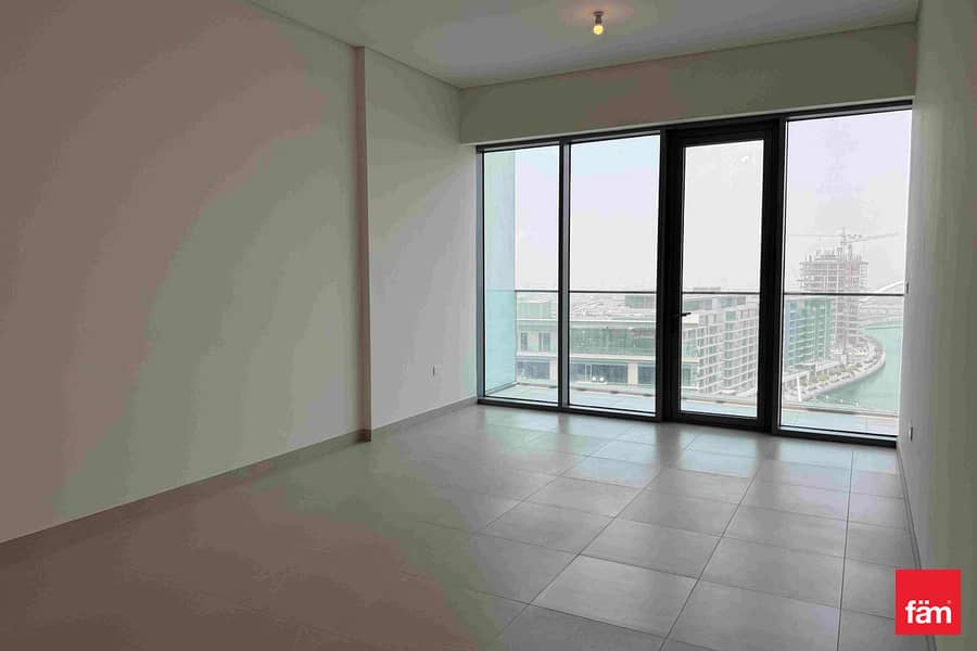 Luxury Top Floor | Full Canal View | Vacant | Maid