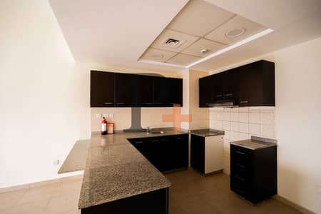 1 Bedroom Apartment for Sale in Remraam, Dubai - Hot Deal | Open Kitchen Layout | Tenanted