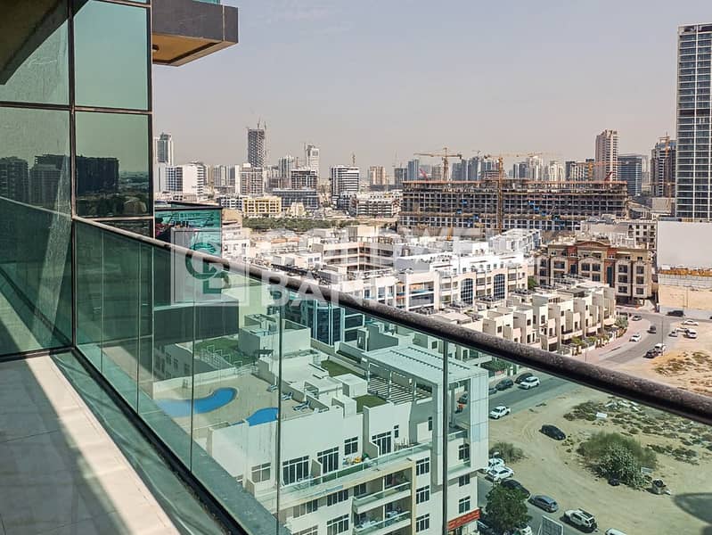 位于朱美拉环形村(JVC)，JVC第13区，广场大厦 的公寓 58000 AED - 12257505