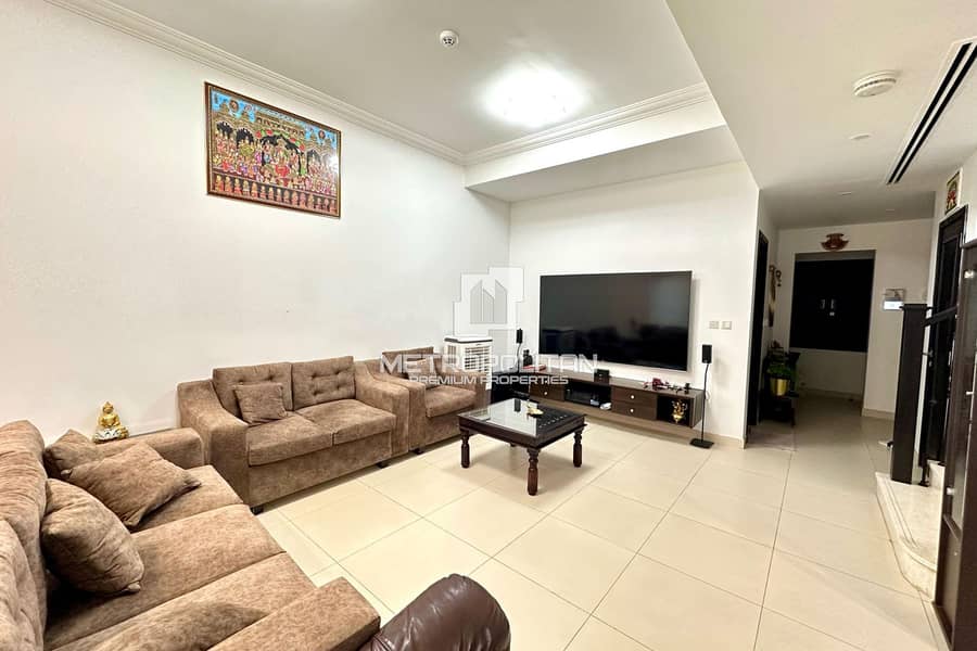 Extended Living Area | VOT | Well Maintained