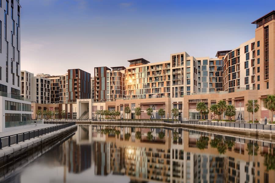 4 Dubai Wharf 2. jpg