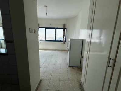 استوديو  للايجار في النباعة، الشارقة - 439bdf6e-7ad1-4c4c-94f3-b1950e324fbf. jpg