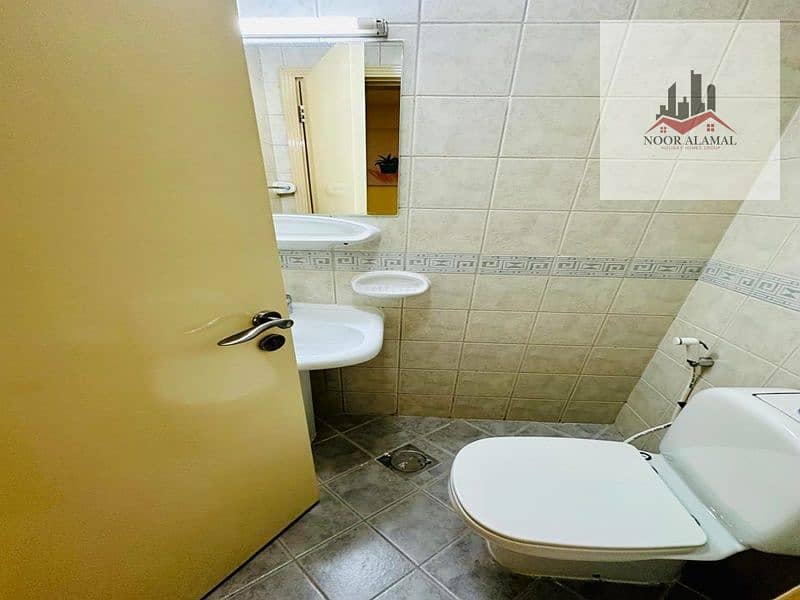 17 bef2c7f8-96c7-43aa-bcfa-b13a059abaef. jpg