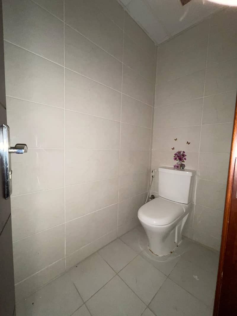 8 IMG-20250717-WA1084. jpg