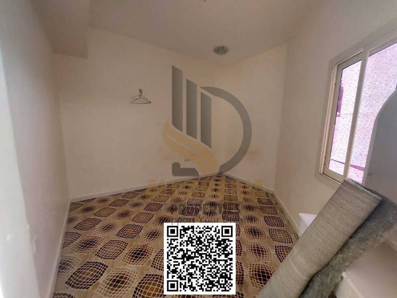 4 5c89c4be-498e-4c52-b2a7-636baead9d03. jpg