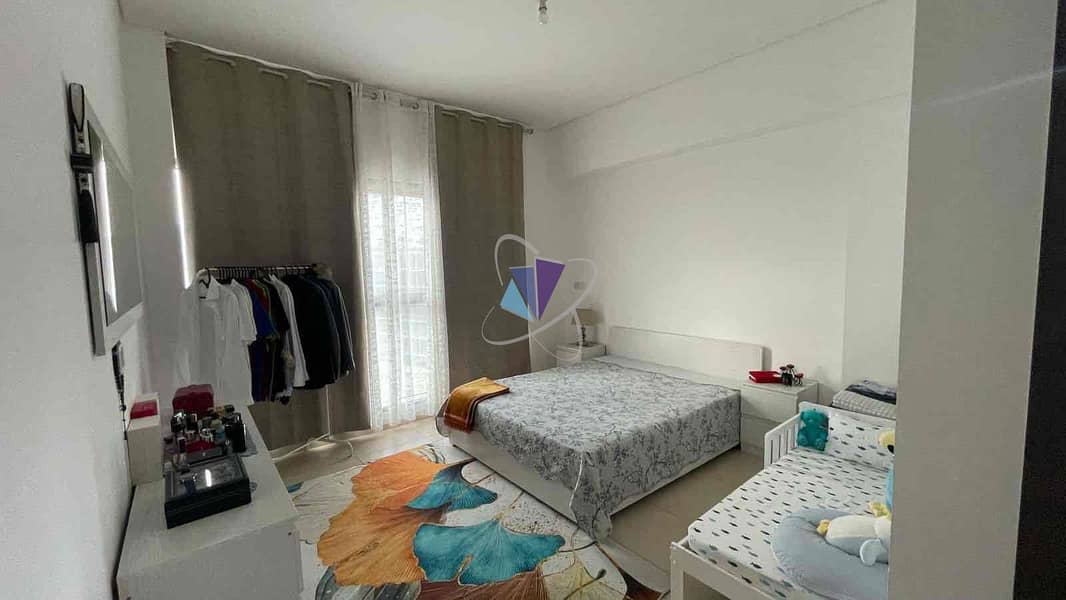 13 dce3de5e-1205-458a-8b23-9ac50aafb671. jpg