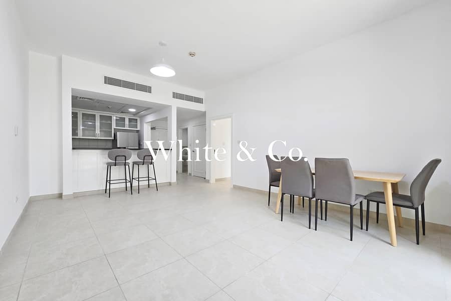 Vacant | Spacious 1 Bed | Community View Vacant | Spacious 1 Bed | Community View