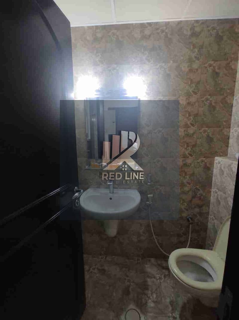 8 1000095993. jpg