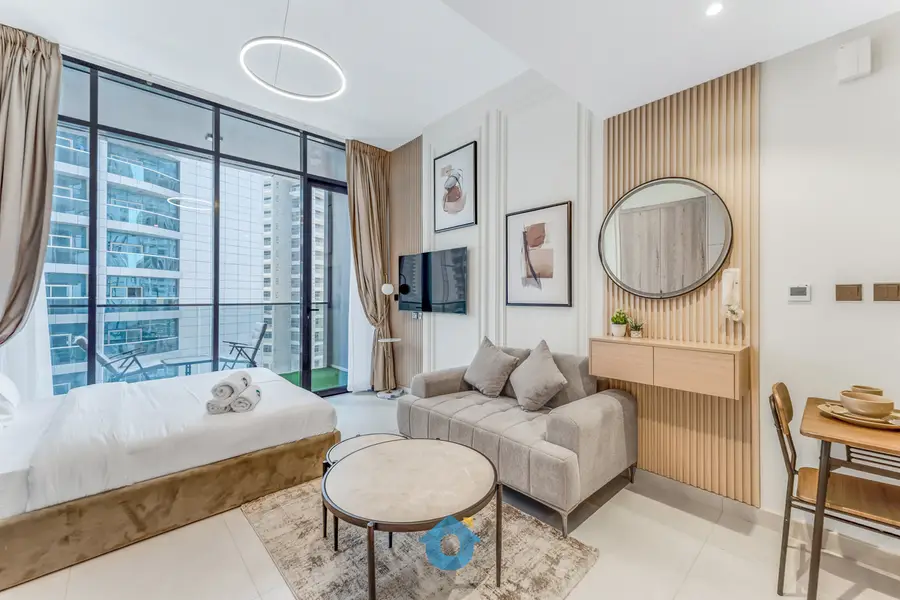 SPECIAL OFFER RATE FOR JULY ONLY | Easy Access to Downtown Dubai & Dubai Marina