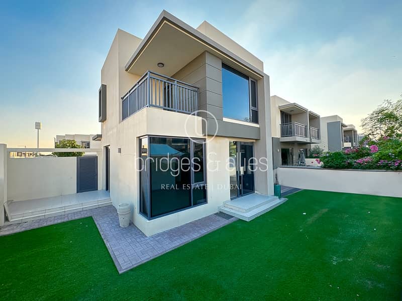 位于迪拜山庄，枫叶社区，枫叶1号公寓 4 卧室的别墅 280000 AED - 12260024