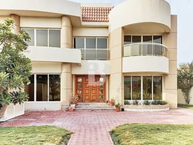 4 Bedroom Villa for Rent in Jumeirah, Dubai - Best Price| Corner villa| Burj Khalifa view