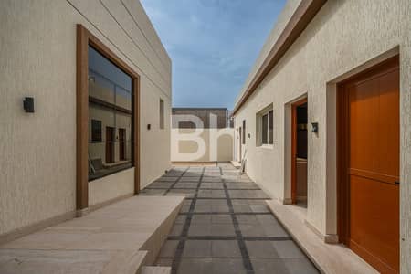 فیلا 3 غرف نوم للايجار في العوير، دبي - فیلا في العوير 3 غرف 155000 درهم - 12199701