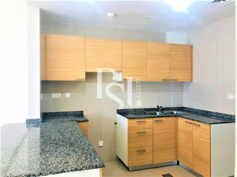 9 KITCHEN-1. jpeg