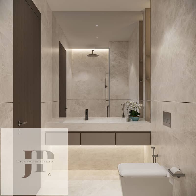 17 REEF_Washroom. jpg