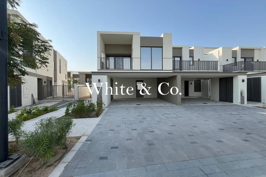 位于蒂拉尔阿尔加夫综合社区,奥拉别墅区 4 卧室的联排别墅 5200000 AED - 12260986 位于蒂拉尔阿尔加夫综合社区,奥拉别墅区 4 卧室的联排别墅 5200000 AED - 12260986