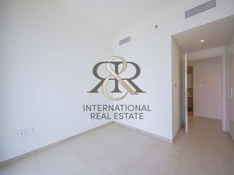 12 0R9A0445-HDR. jpg