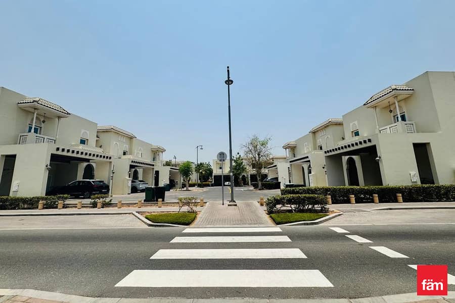 位于阿尔弗雷德街区,阔塔什别墅区 3 卧室的联排别墅 4250000 AED - 12261765 位于阿尔弗雷德街区,阔塔什别墅区 3 卧室的联排别墅 4250000 AED - 12261765