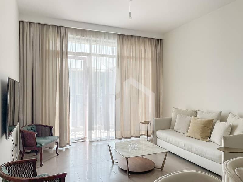 Fully Furnished | Skyline View | Ready to move in