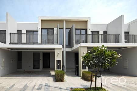 3 Bedroom Townhouse for Rent in Tilal Al Ghaf, Dubai - Landscaped | Available now | Next to amenitites